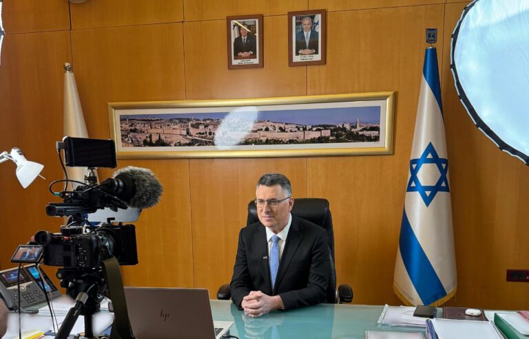 בבליץ ראיונות: המסר החד משמעי של שר החוץ לעולם