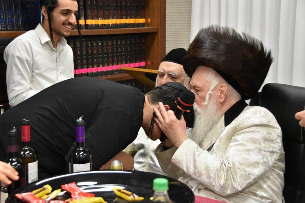 חגיגות פורים עם הגאון הרב יצחק דוד גרוסמן