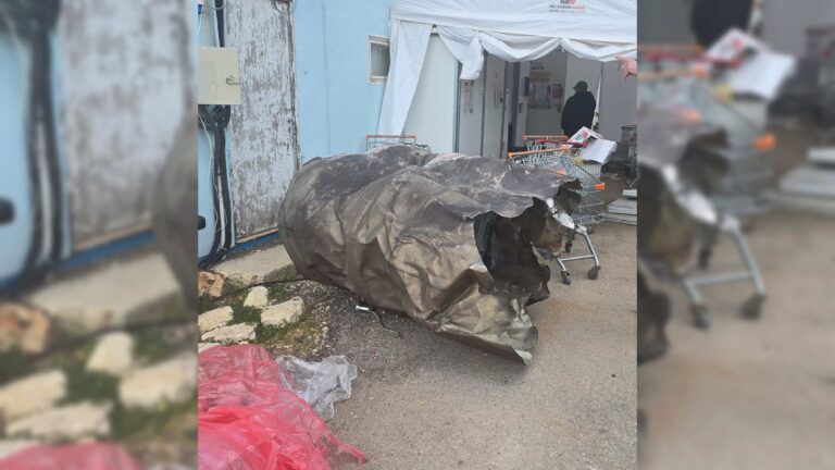 נס: נפל מטיל איראני התרסק סמוך למכולת היישוב ללא נפגעים