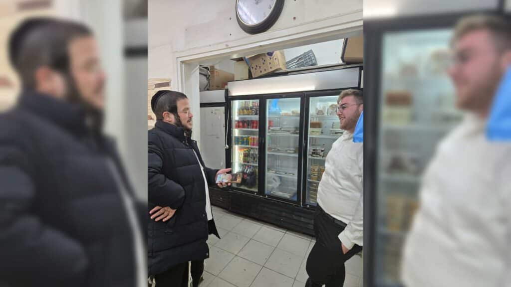 איצקוביץ': הסמנכ"ל במקלט, היחצ"ן בלימוד והברכה בפארק