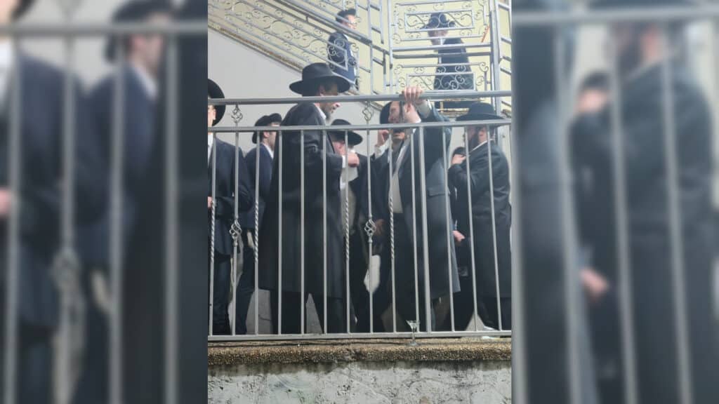 איצקוביץ': הסמנכ"ל במקלט, היחצ"ן בלימוד והברכה בפארק