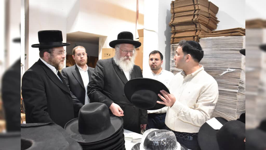 איצקוביץ': הסמנכ"ל במקלט, היחצ"ן בלימוד והברכה בפארק