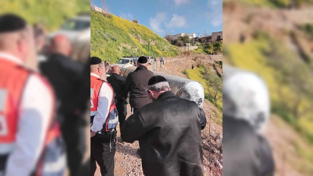 איצקוביץ': הסמנכ"ל במקלט, היחצ"ן בלימוד והברכה בפארק