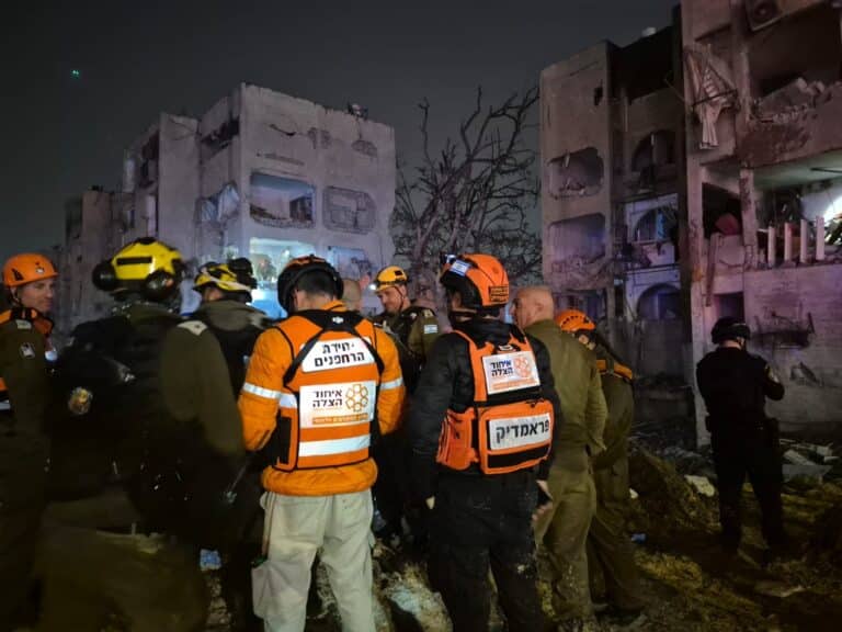 בחסדי שמים אין הרוגים: 88 נפגעים בערד – 10 במצב קשה