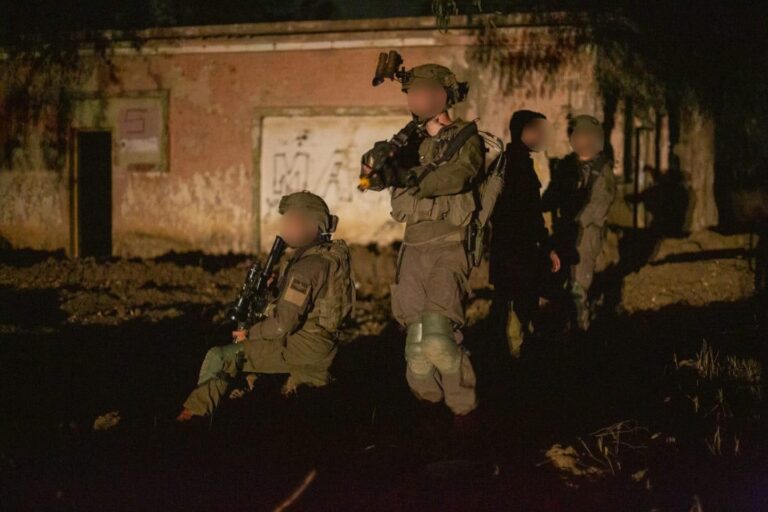 ציידי הרפאים: כך משמידה יחידת העילית את תשתיות חיזבאללה