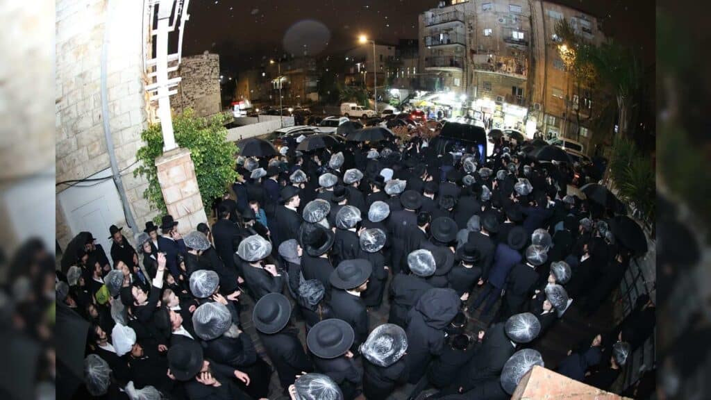 "לא מפחדים מאיראן": המתקפה החריפה של הגר"מ שטרנבוך