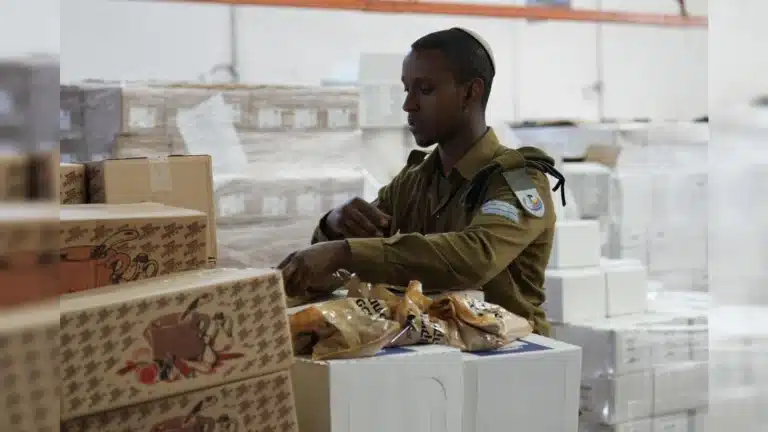 צה"ל נערך לליל הסדר בשיא הלחימה ב"שאגת הארי" צה"ל נערך לליל הסדר בשיא הלחימה ב"שאגת הארי"