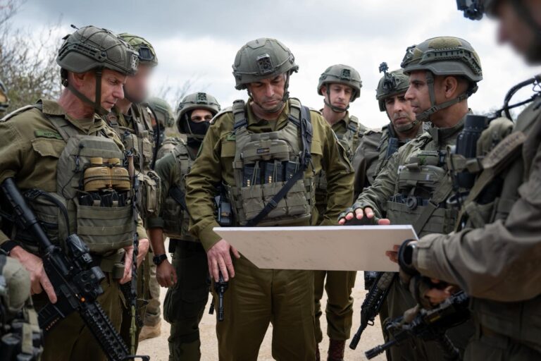 "חיזבאללה במלחמת הישרדות – הלחץ עליו רק יילך ויגבר"