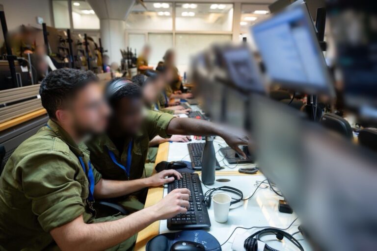 התוכניות שקדמו למבצע וההישגים שמקדמים את הפלת המשטר