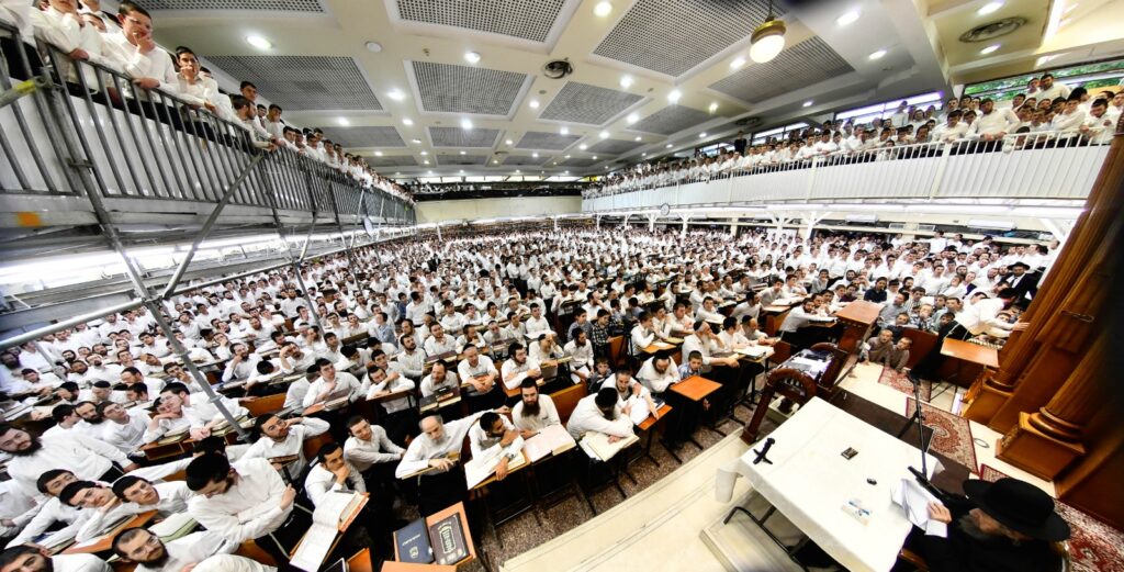 מרן הגר"ד לנדו במתקפה חריפה: "הם וגזירותיהם יתנדפו"