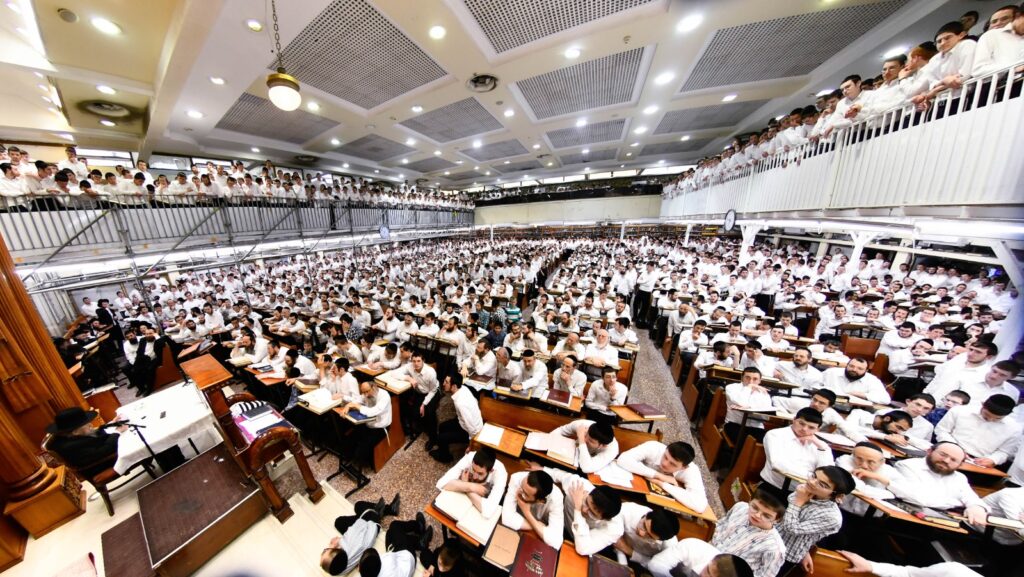 מרן הגר"ד לנדו במתקפה חריפה: "הם וגזירותיהם יתנדפו"