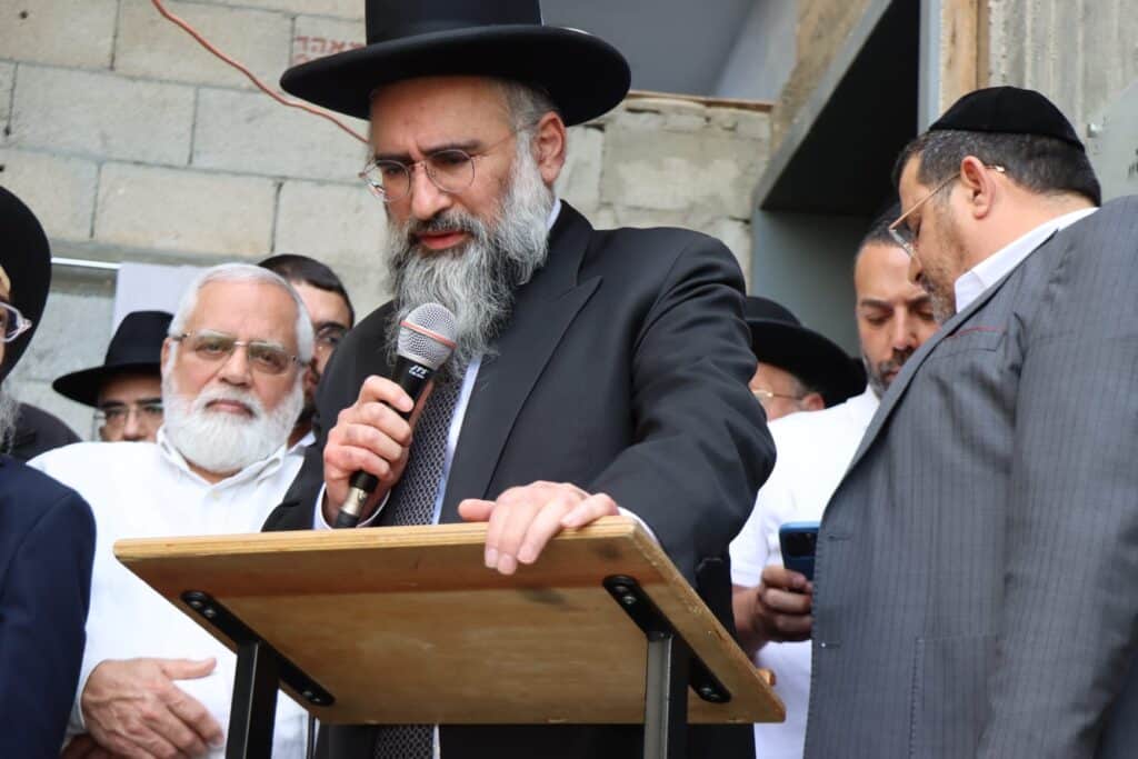 בני ברק: רבנים ואישי ציבור ליוו למנוחות את מזכה הרבים