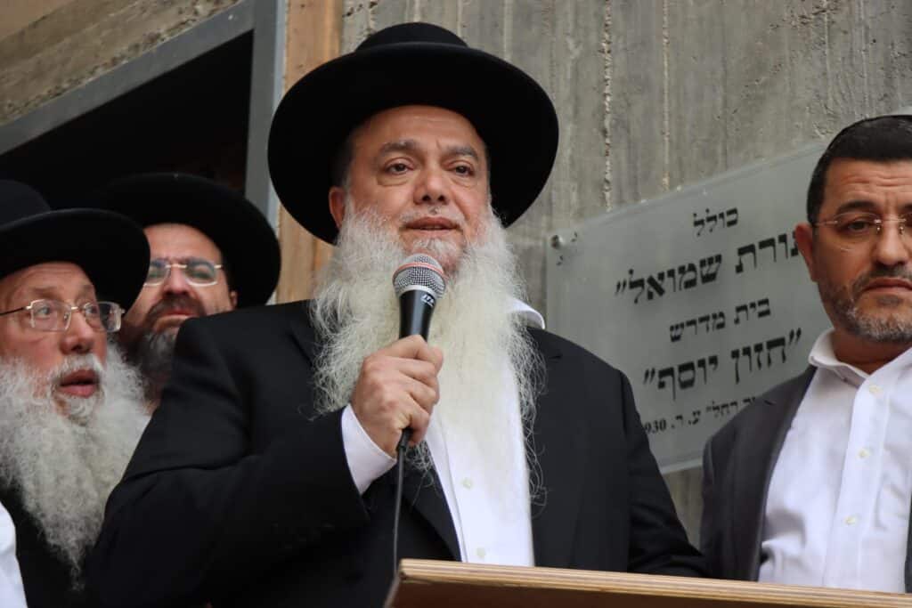 בני ברק: רבנים ואישי ציבור ליוו למנוחות את מזכה הרבים