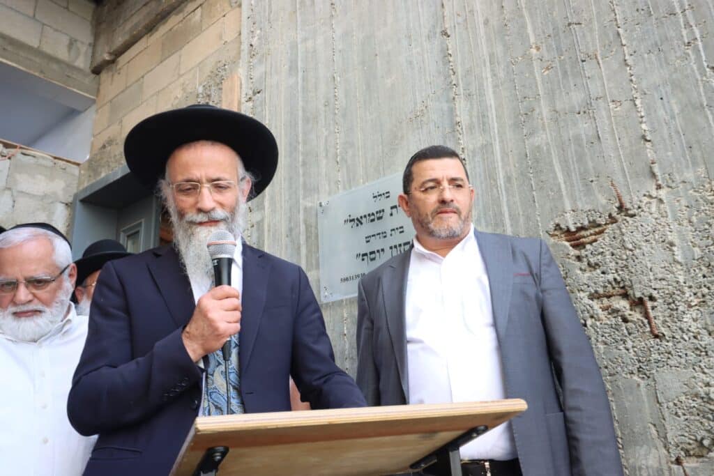 בני ברק: רבנים ואישי ציבור ליוו למנוחות את מזכה הרבים