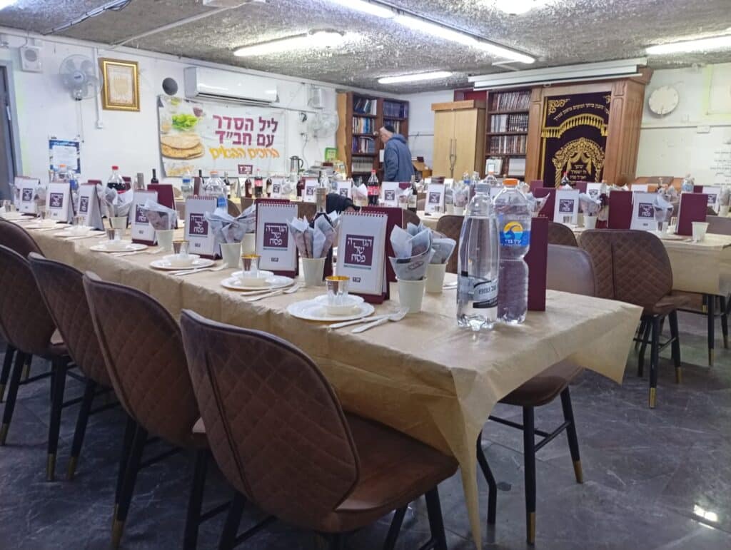 שיא חסר תקדים: 1,300 סדרים וחצי מיליון ערכות מצות שיא חסר תקדים: 1,300 סדרים וחצי מיליון ערכות מצות