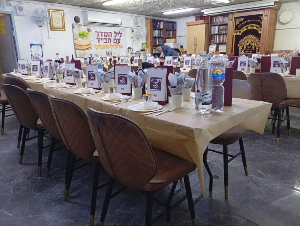 שיא חסר תקדים: 1,300 סדרים וחצי מיליון ערכות מצות שיא חסר תקדים: 1,300 סדרים וחצי מיליון ערכות מצות