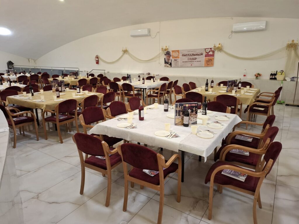 שיא חסר תקדים: 1,300 סדרים וחצי מיליון ערכות מצות שיא חסר תקדים: 1,300 סדרים וחצי מיליון ערכות מצות