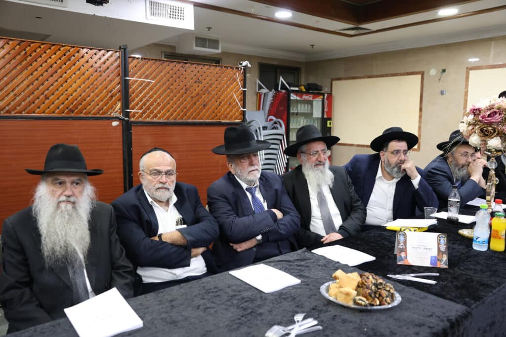 גלריה: המעמד לרגל הוצאת ספרו של חכם בן ציון אבא שאול