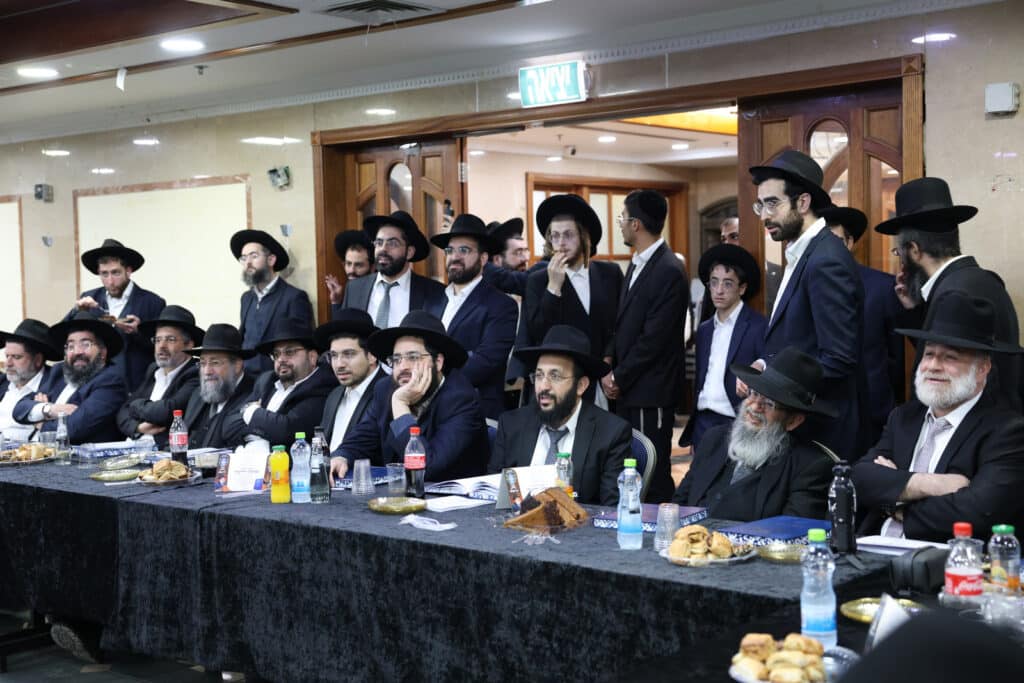 גלריה: המעמד לרגל הוצאת ספרו של חכם בן ציון אבא שאול