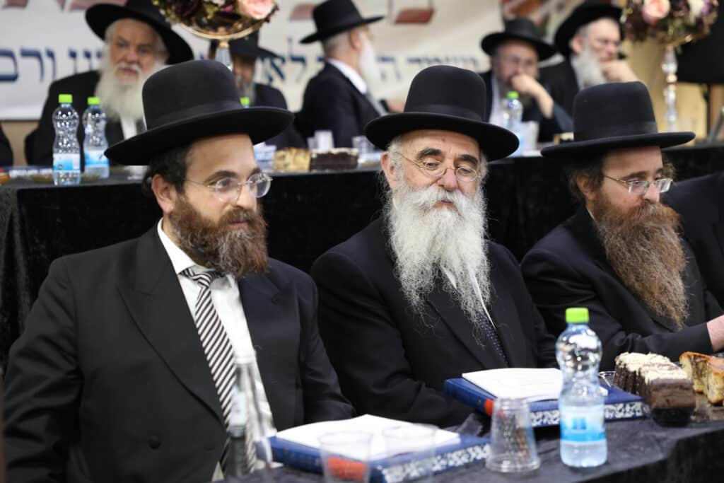 גלריה: המעמד לרגל הוצאת ספרו של חכם בן ציון אבא שאול