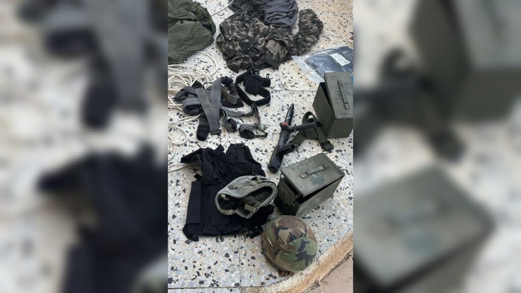 מחבל חדר ליישוב נגוהות וחוסל - נשק וציוד צבאי נתפסו בביתו