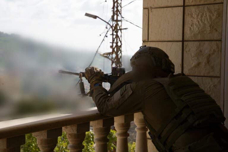 לוחמי גבעתי חיסלו מחבלים ואיתרו מאגר אמל"ח