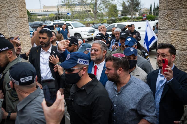 דיון סוער בבג"ץ בהדחת בן גביר, עמית הוציא שרות וח"כיות