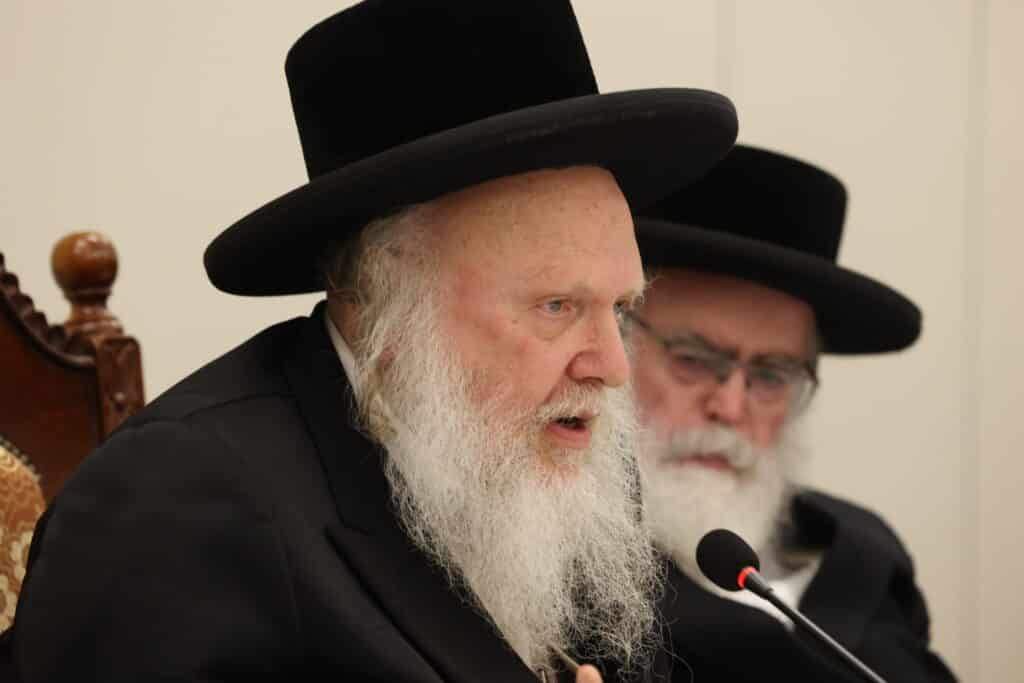 גלריה: ההילולא של בעל ההיכל הברכה בחצר קאמארנא