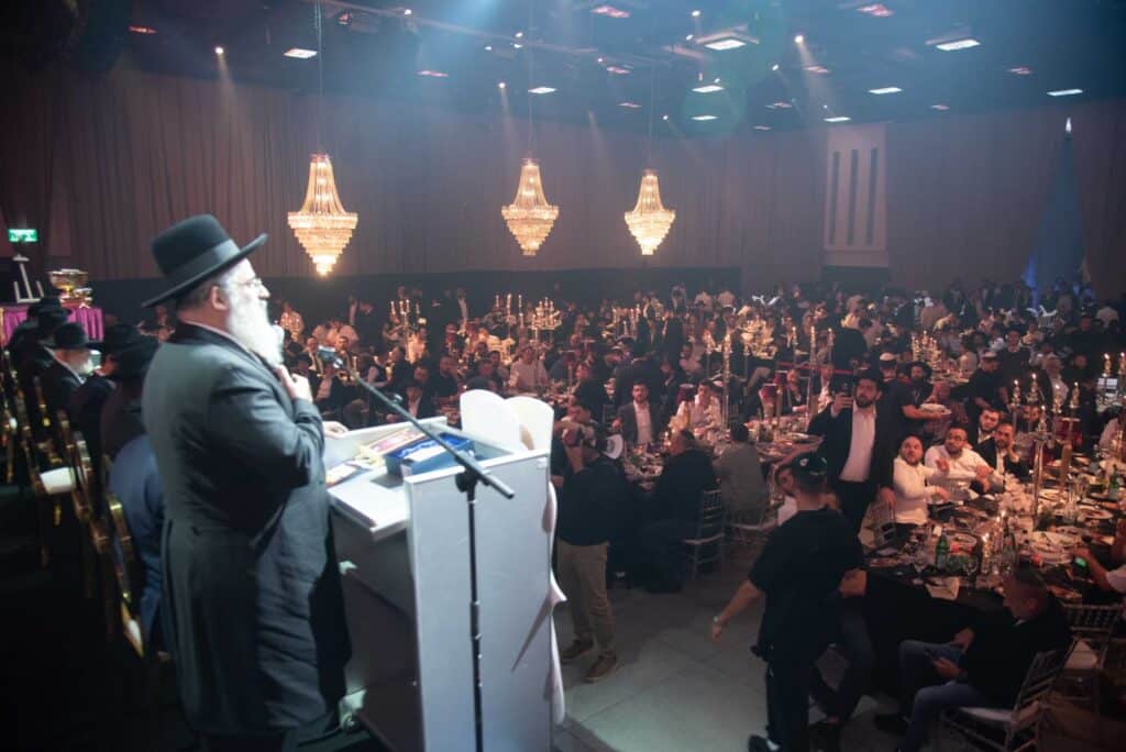 אלפים במעמד ההילולא המרכזית למרן הגר"מ מאזוז זיע"א