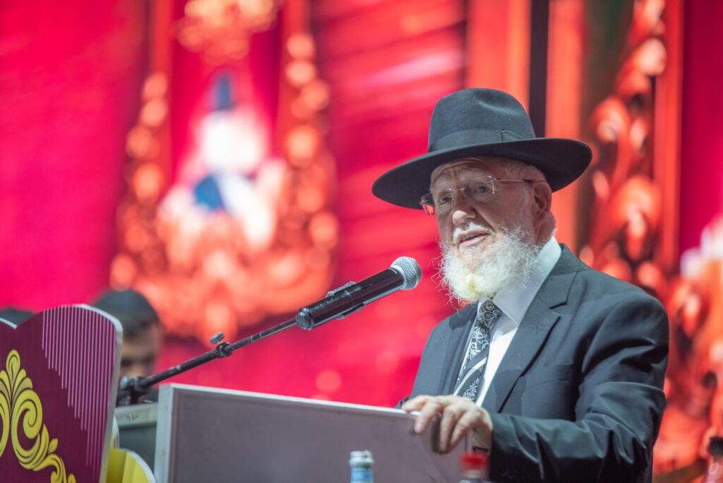 אלפים במעמד ההילולא המרכזית למרן הגר"מ מאזוז זיע"א