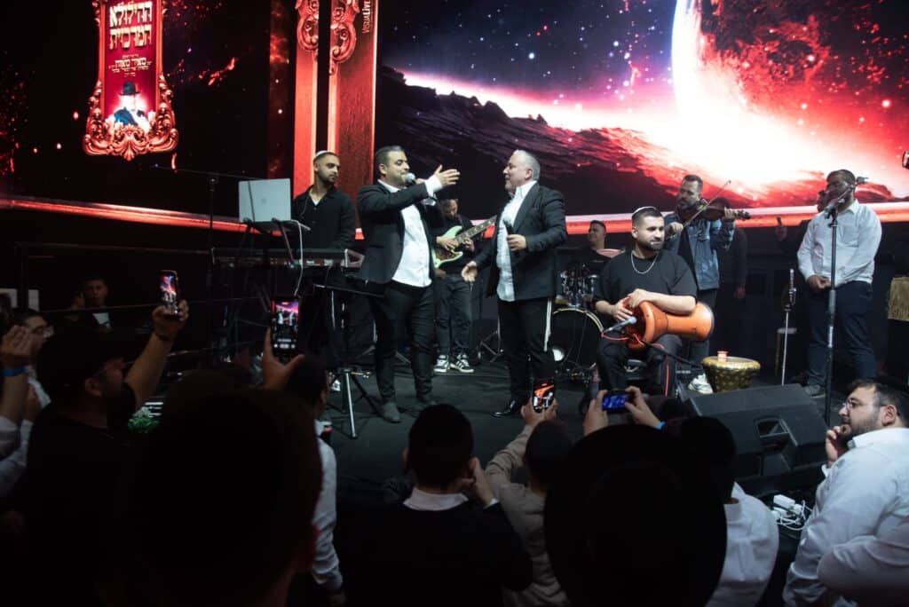 אלפים במעמד ההילולא המרכזית למרן הגר"מ מאזוז זיע"א