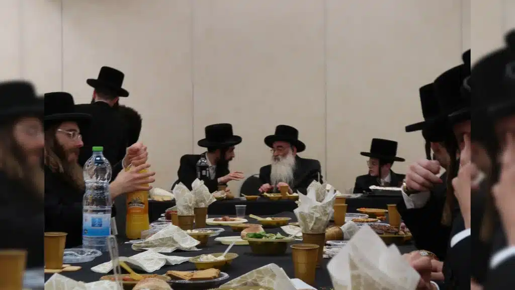 גלרייה: שמחת הבר מצווה לבן המשפיע הגר"ט ליסיצין