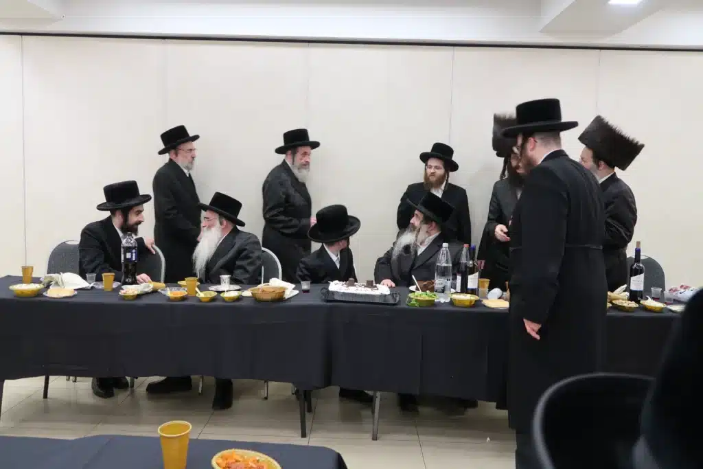 גלרייה: שמחת הבר מצווה לבן המשפיע הגר"ט ליסיצין