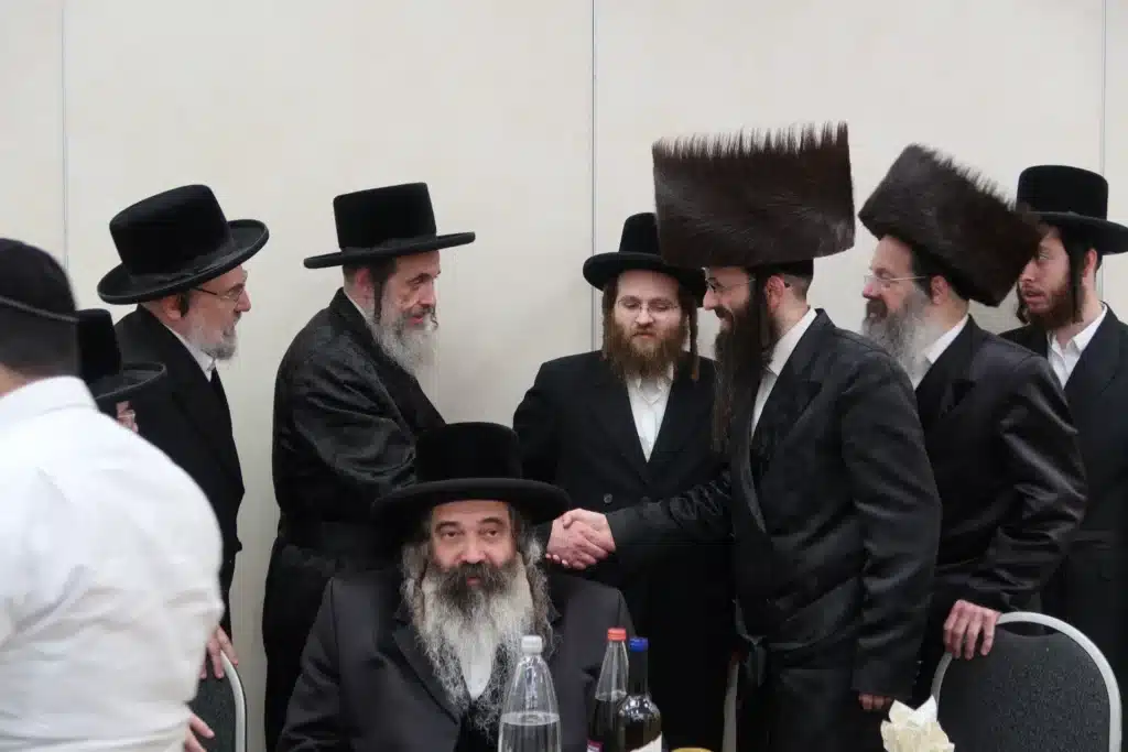 גלרייה: שמחת הבר מצווה לבן המשפיע הגר"ט ליסיצין