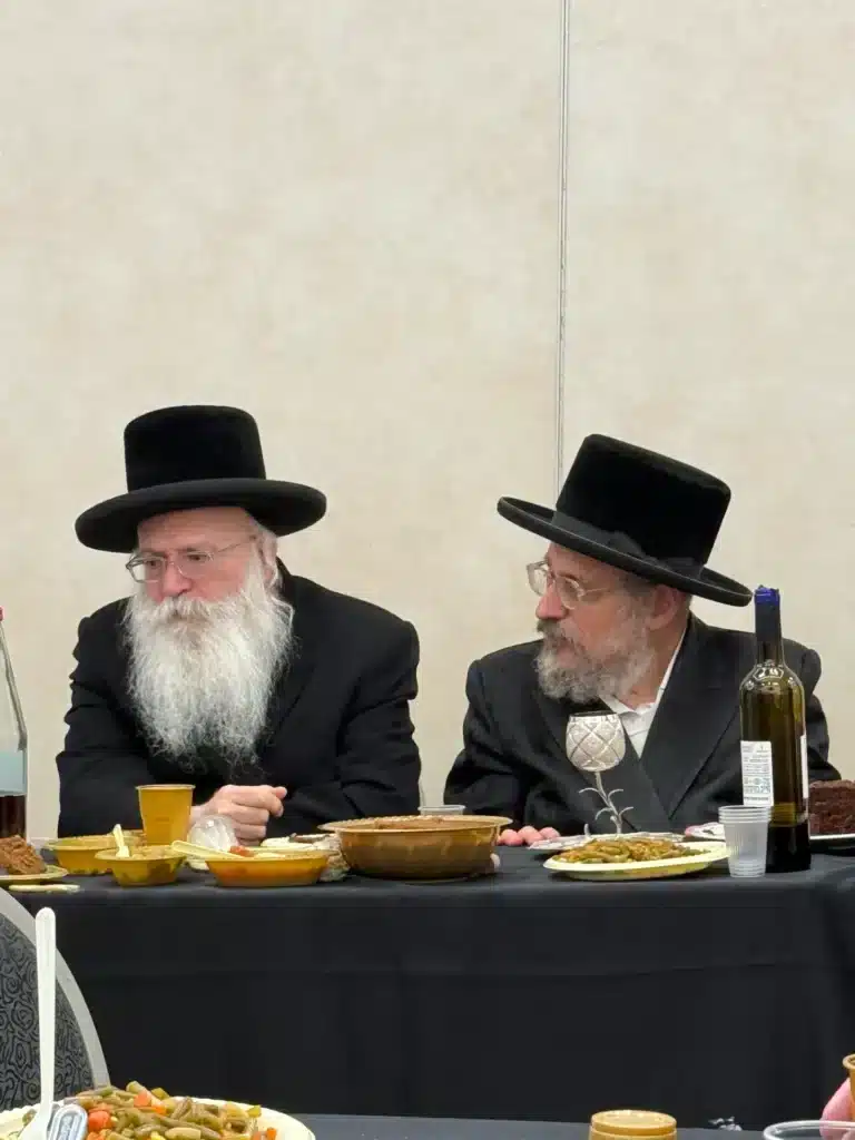 גלרייה: שמחת הבר מצווה לבן המשפיע הגר"ט ליסיצין