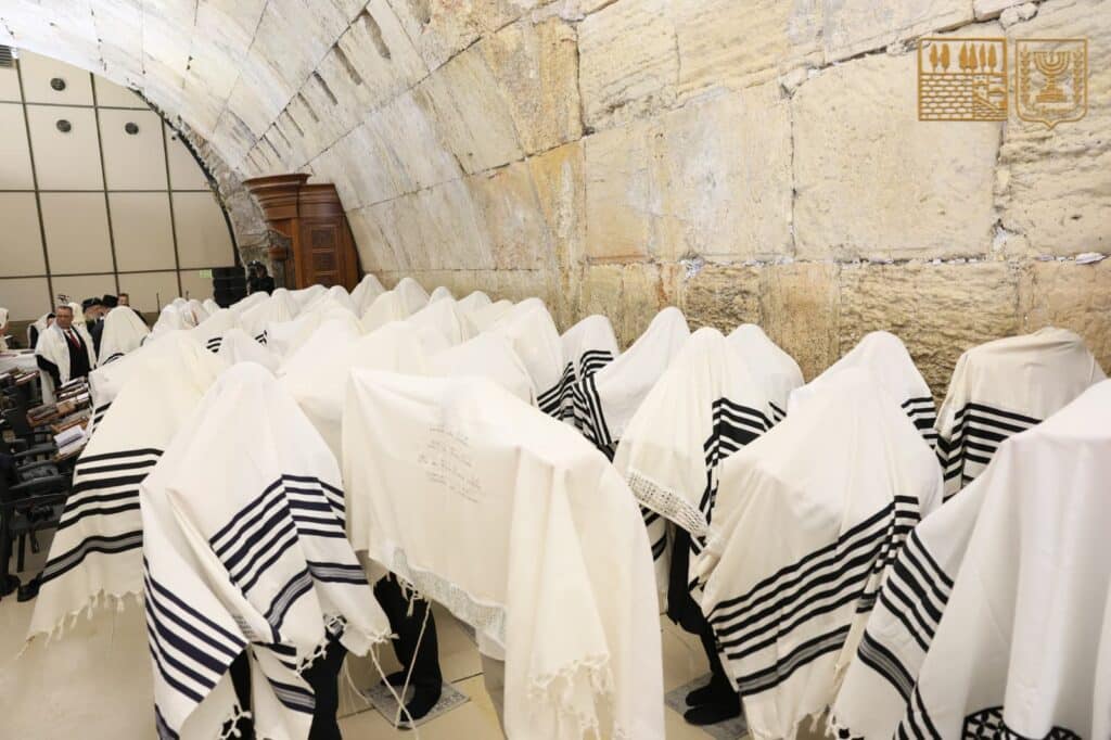 ברכת הכהנים מהכותל המערבי - במתכונת מצומצמת