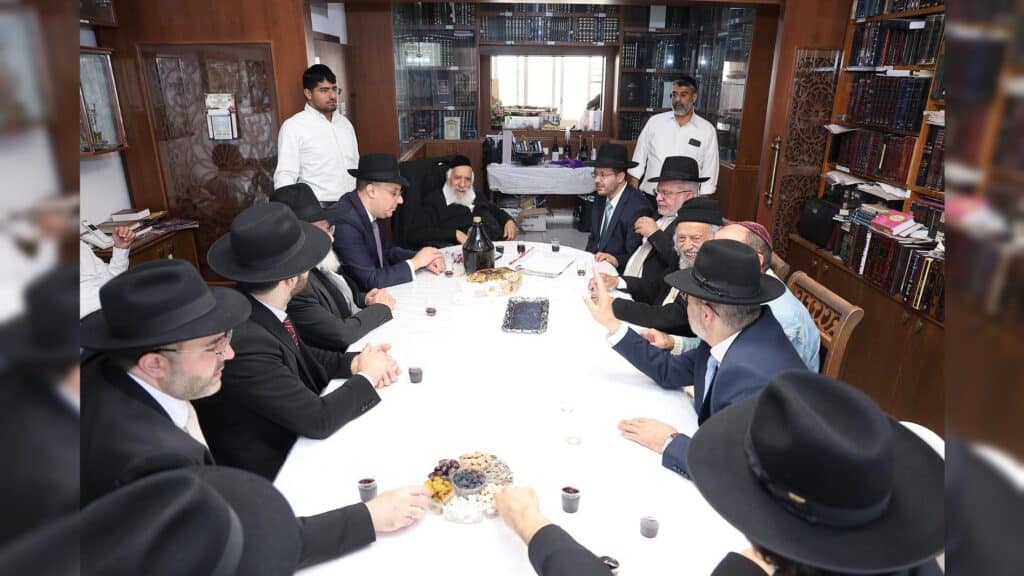 איצקוביץ': הדובר שנוטש והפקת הוואקל הענק שבדרך