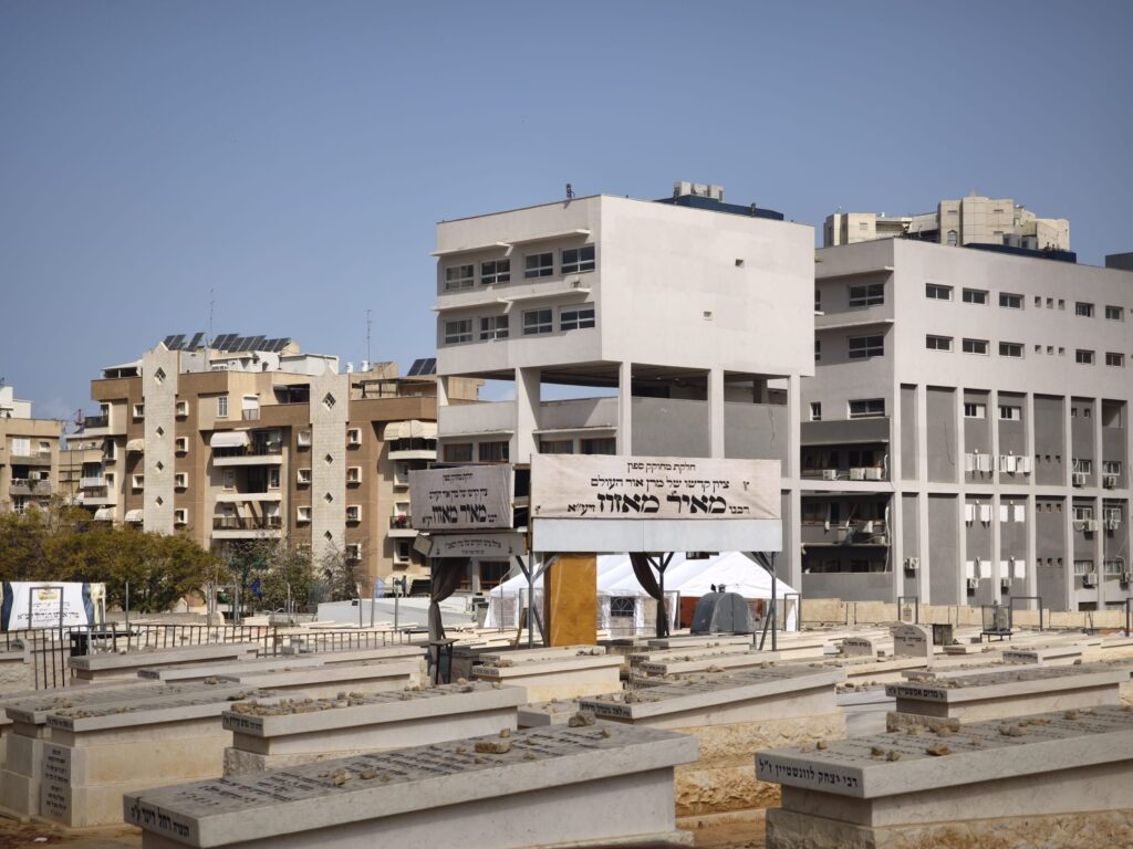 שנה להסתלקותו: המונים יעלו בצאת החג לציון הגר"מ מאזוז