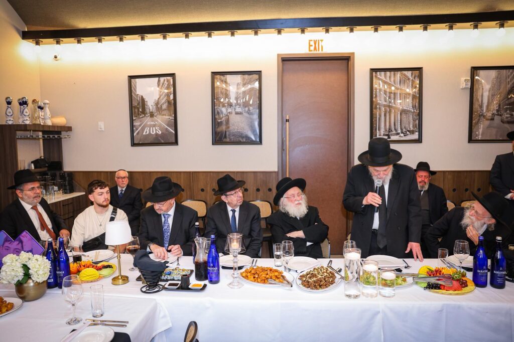 מרן הגרמ"ה הירש: "התיקון בעומר - לדאוג לתורה של השני"