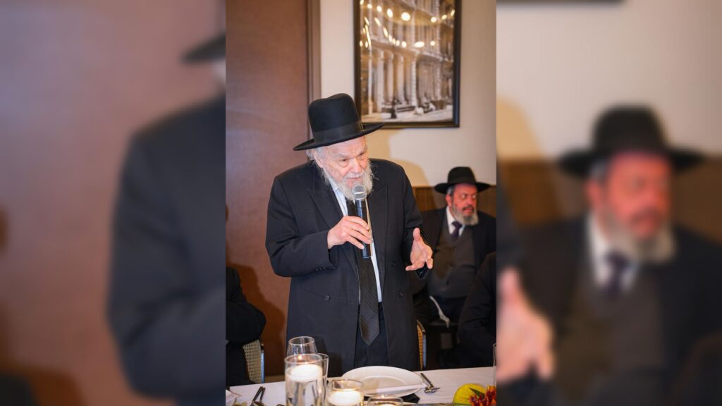 מרן הגרמ"ה הירש: "התיקון בעומר - לדאוג לתורה של השני"