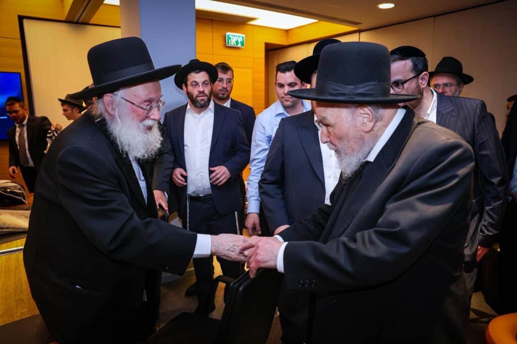 מרן הגרמ"ה הירש: "התיקון בעומר - לדאוג לתורה של השני"