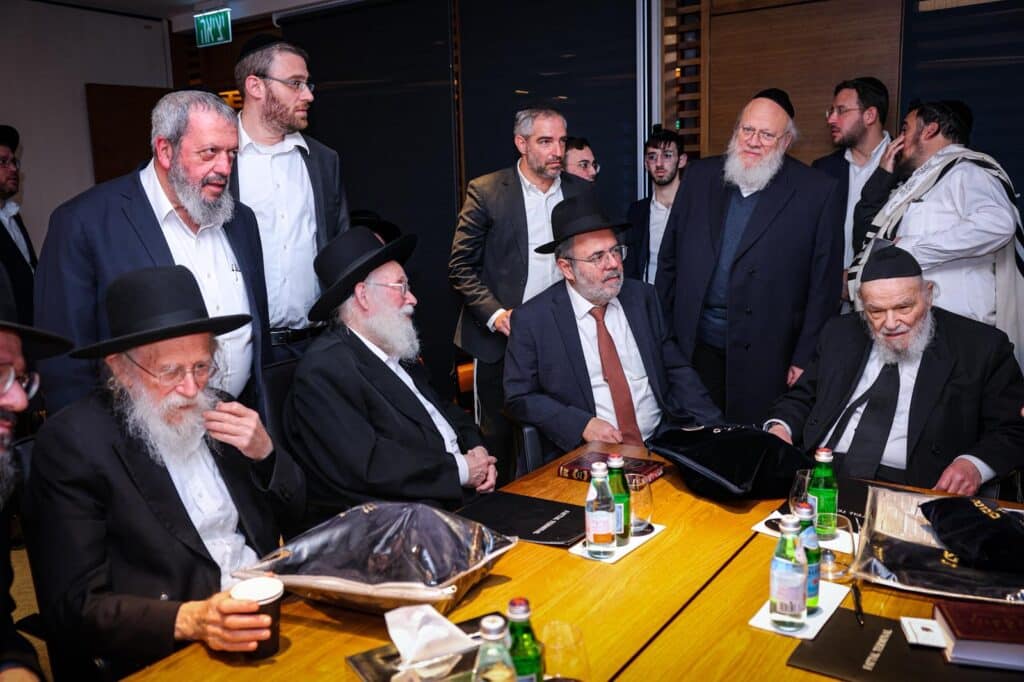 מרן הגרמ"ה הירש: "התיקון בעומר - לדאוג לתורה של השני"