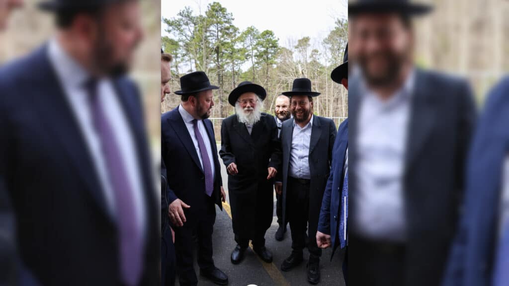 מרן הגרמ"ה הירש: "התיקון בעומר - לדאוג לתורה של השני"