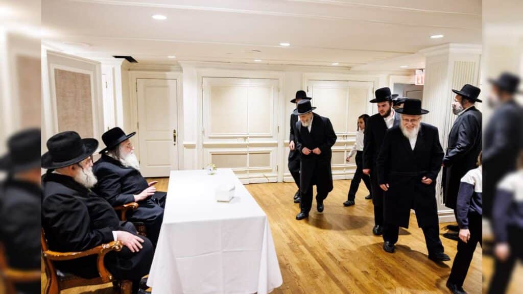 המשב"ק: הראשון לציון באיצקוביץ' והבבא החדש ממירון