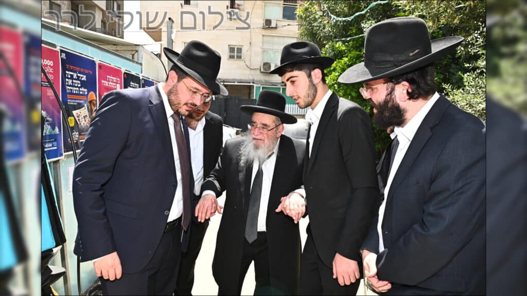 המשב"ק: הראשון לציון באיצקוביץ' והבבא החדש ממירון