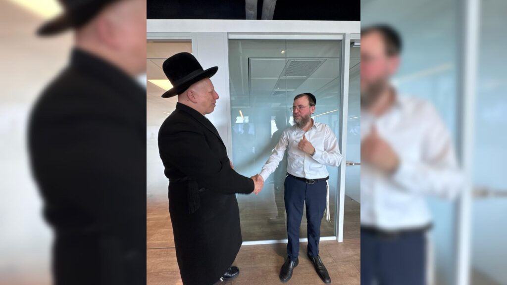 איצקוביץ': התפילה של המקובל והסודות החסויים של גפני