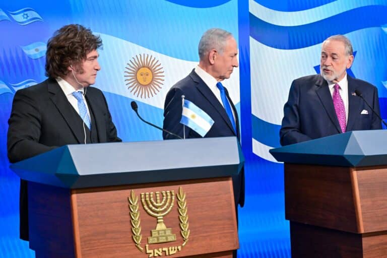 נתניהו ומיליי השיקו את "הסכמי יצחק" וקו טיסות ישיר