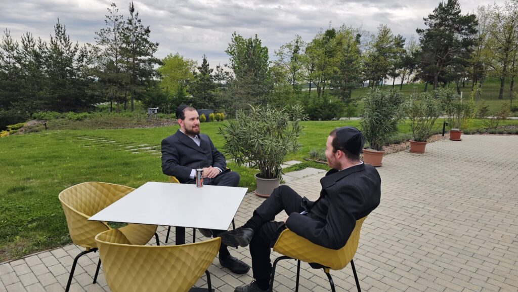 איצקוביץ': התפילה של המקובל והסודות החסויים של גפני