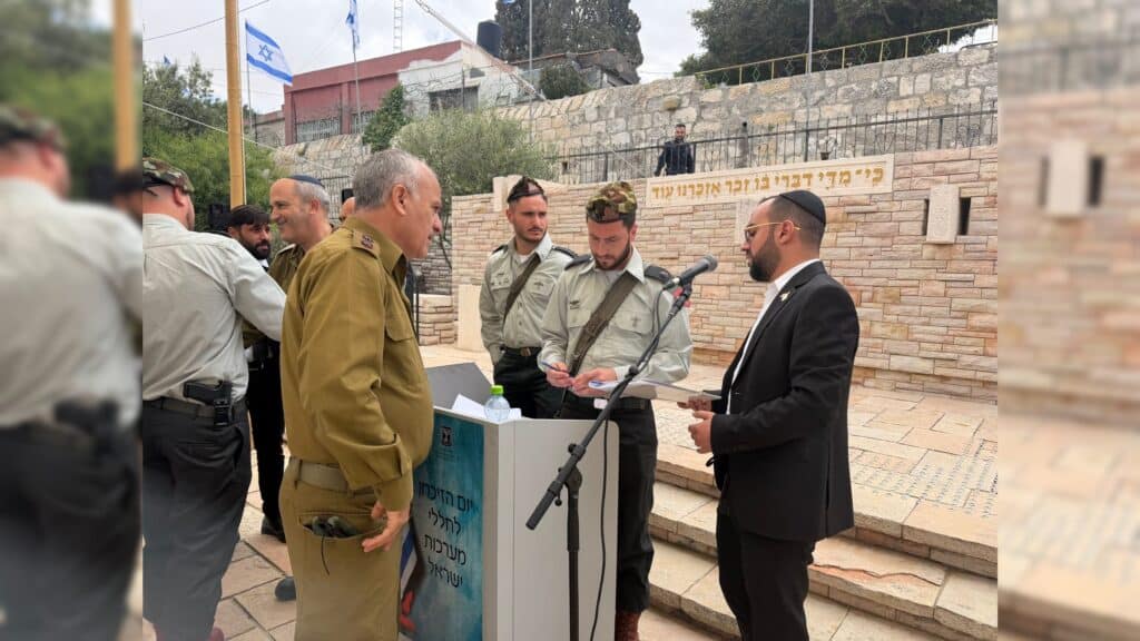 איצקוביץ': התפילה של המקובל והסודות החסויים של גפני