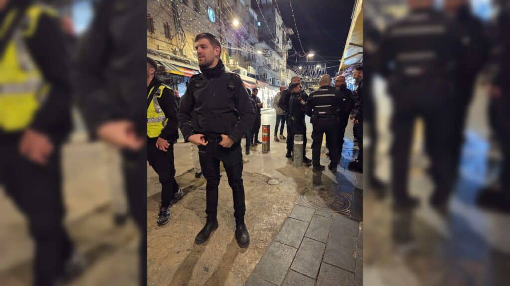 איצקוביץ': התפילה של המקובל והסודות החסויים של גפני